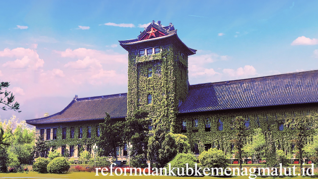 Nanjing University: Universitas Riset Terkemuka di Tiongkok